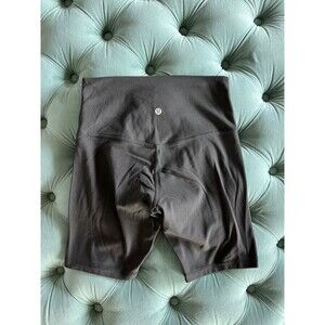 Lululemon bike shorts black